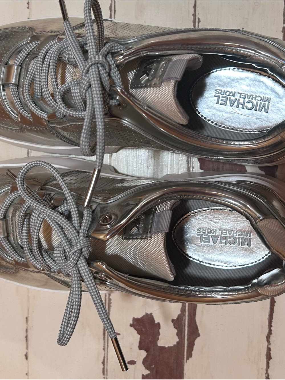 Michael Kors Cosmo Mirror-Metallic Trainer sneakers - Picture 4 of 6